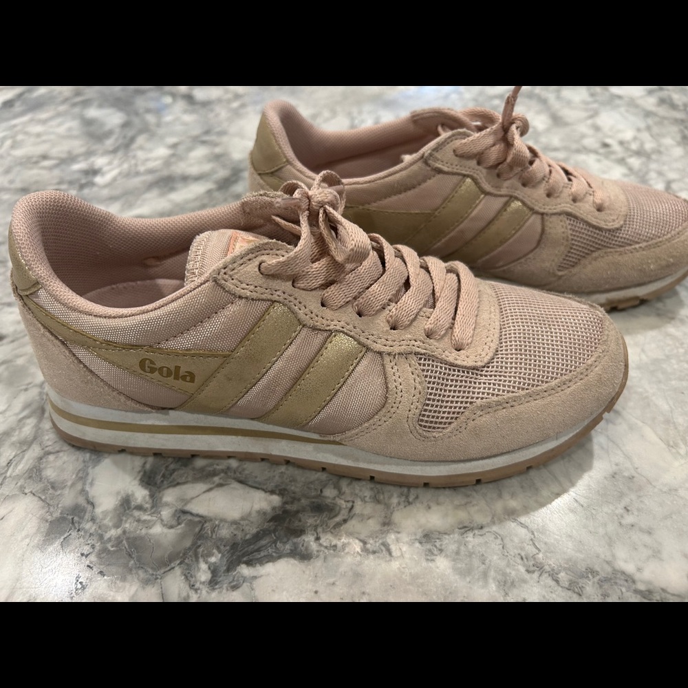 Gola sneakers